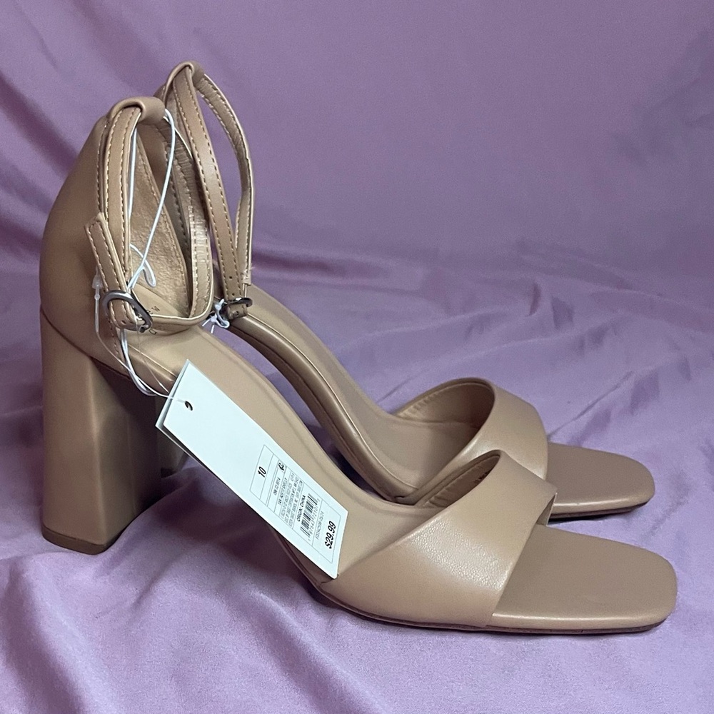 A New Day Beige Ema Block Heels Open Square Toe Ankle Strap Women’s Sz10 See Pic